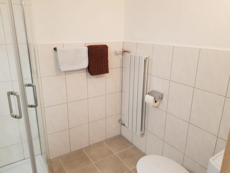 WC und Dusche (1)